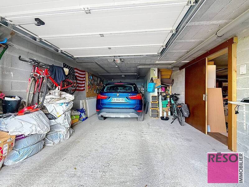 Buy house 5 rooms 140 m² in Cranves-Sales 74380