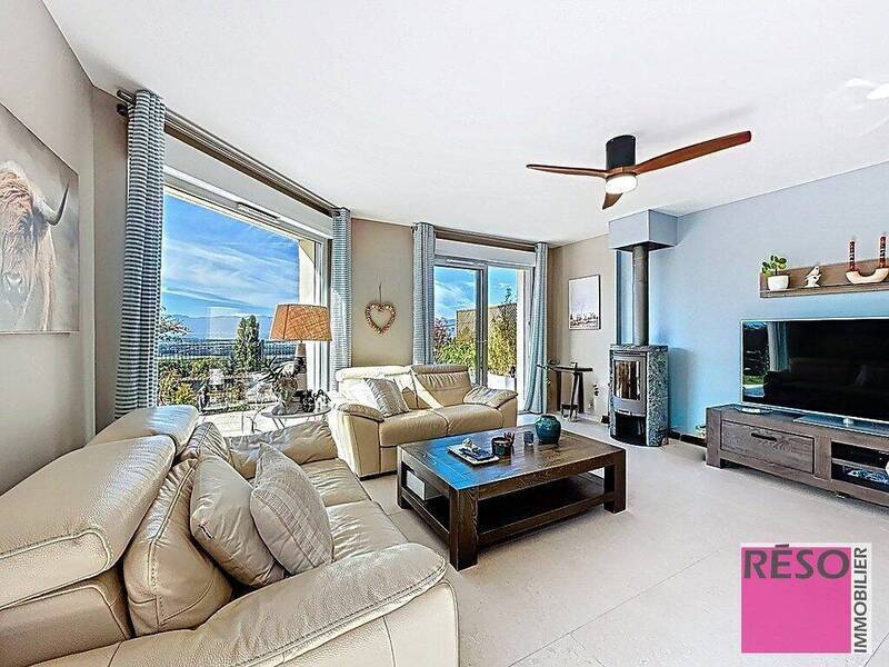 Buy house 5 rooms 140 m² in Cranves-Sales 74380