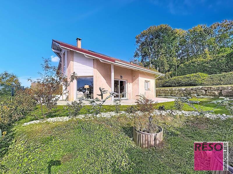 Buy house 5 rooms 140 m² in Cranves-Sales 74380