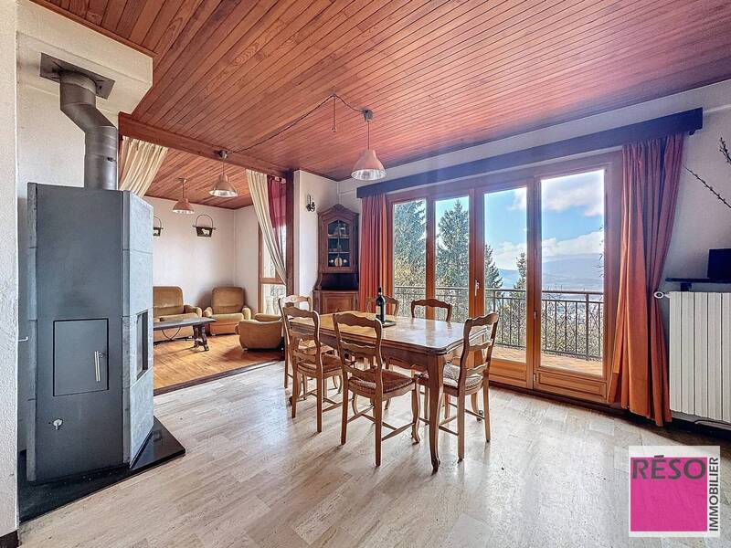 Buy house 5 rooms 82.56 m² in Lucinges 74380