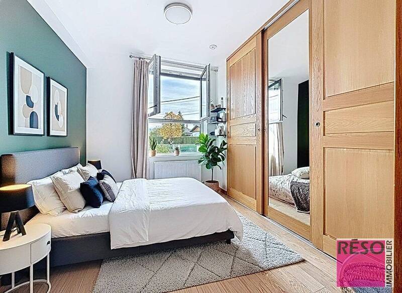 Buy house 5 rooms 160 m² in Arthaz-Pont-Notre-Dame 74380