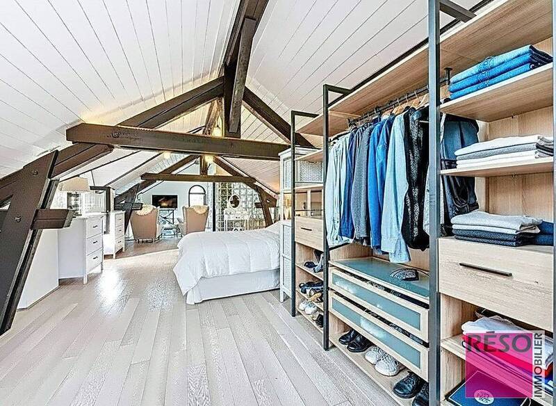 Buy house 5 rooms 160 m² in Arthaz-Pont-Notre-Dame 74380