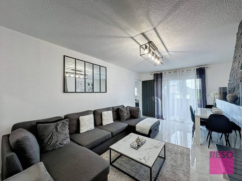 Location appartement 4 pièces 86 m² à Annemasse 74100 - 1 907 €