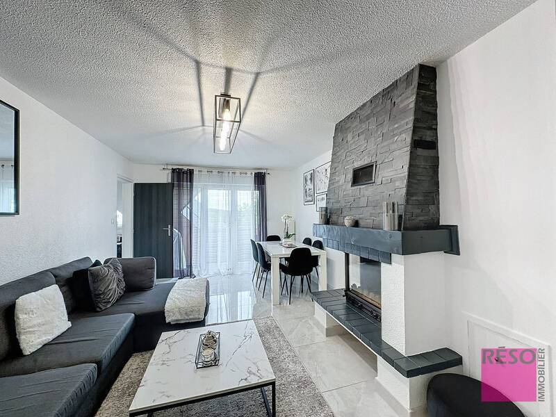 Location appartement 4 pièces 86 m² à Annemasse 74100 - 1 907 €