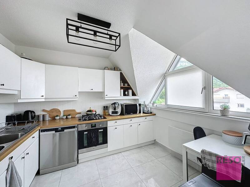 Location appartement 4 pièces 86 m² à Annemasse 74100 - 1 907 €