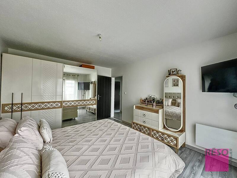 Location appartement 4 pièces 86 m² à Annemasse 74100 - 1 907 €