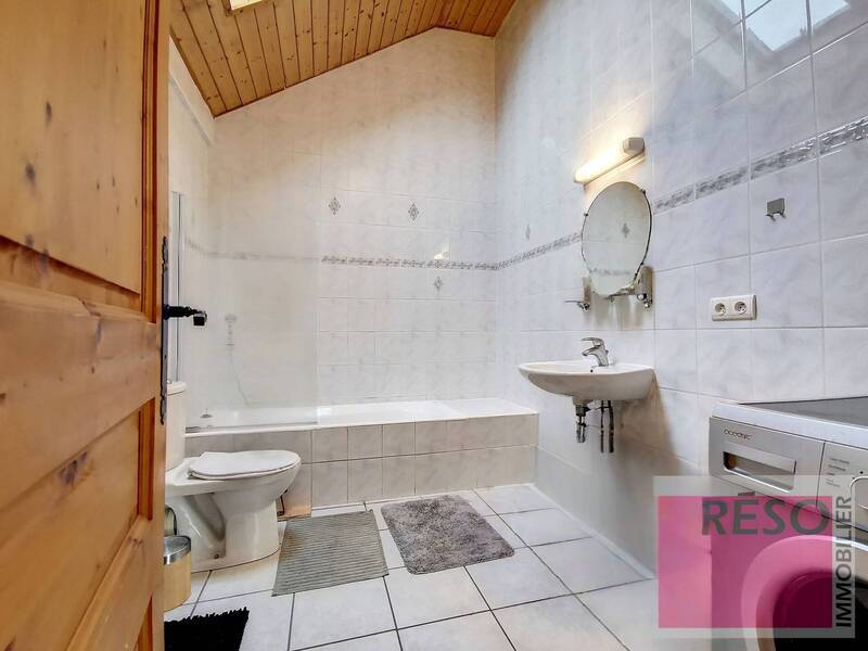 Buy apartment 4 rooms 90.58 m² in Habère-Lullin 74420