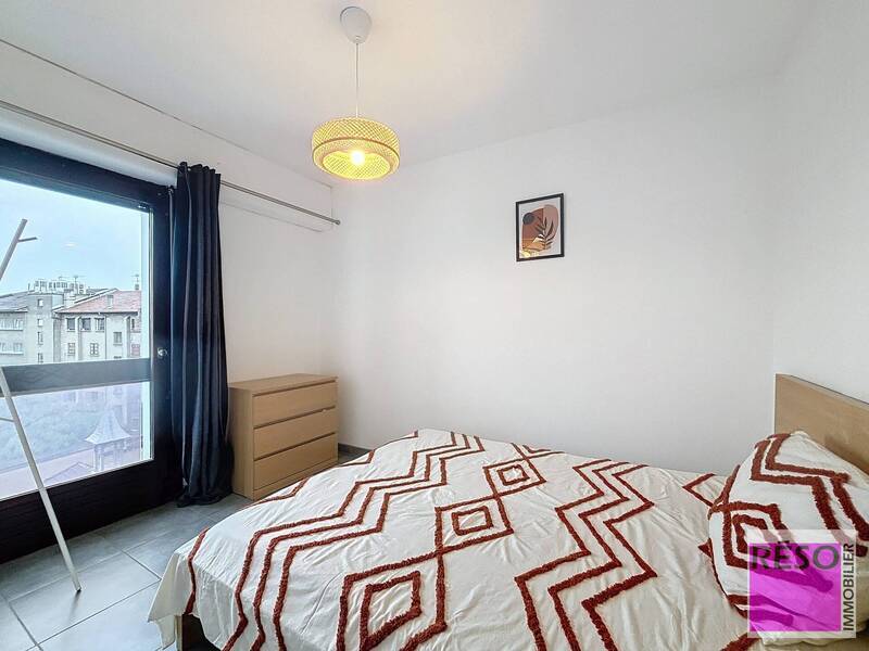 Location appartement 2 pièces 45 m² à Annemasse 74100 - 1 083 €