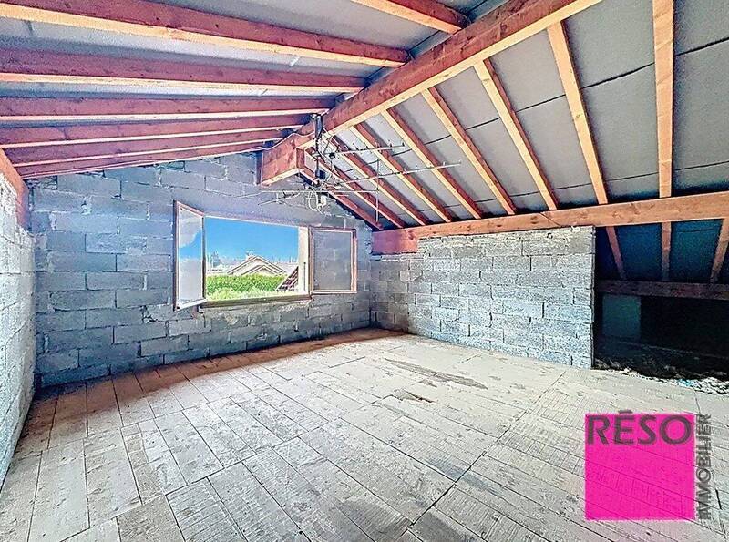 Buy house 4 rooms 101 m² in Archamps 74160