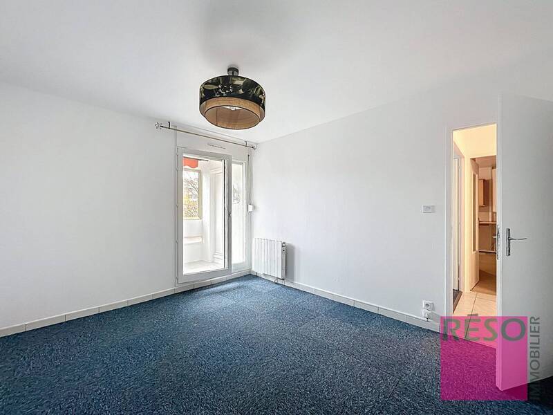 Location appartement 5 pièces 106 m² à Annemasse 74100 - 2 300 €