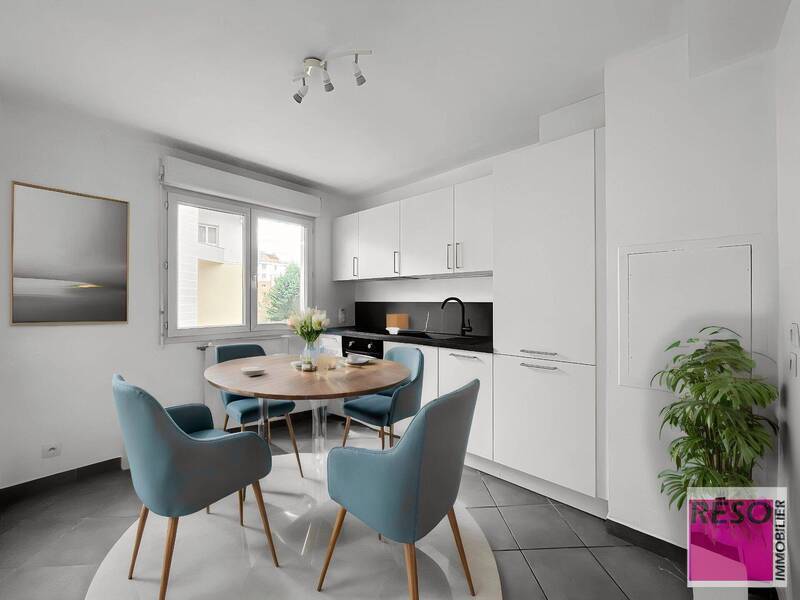 Rent apartment 3 rooms 61 m² in Annemasse 74100 - 1 607 €