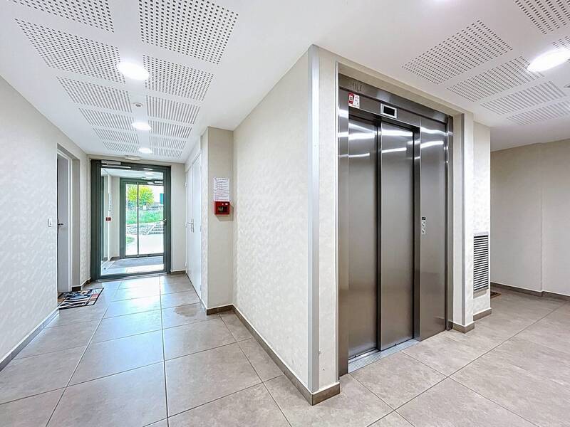 Buy apartment 2 rooms 45.48 m² in Annemasse 74100