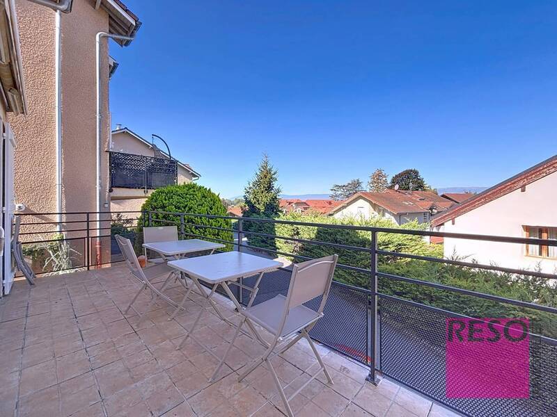 Buy house 6 rooms 142 m² in Bossey 74160