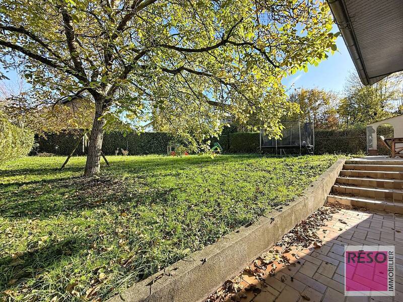 Buy house 5 rooms 105.11 m² in Annemasse 74100