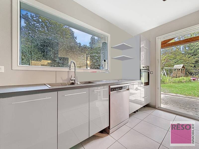 Buy house 5 rooms 114.64 m² in Arenthon 74800