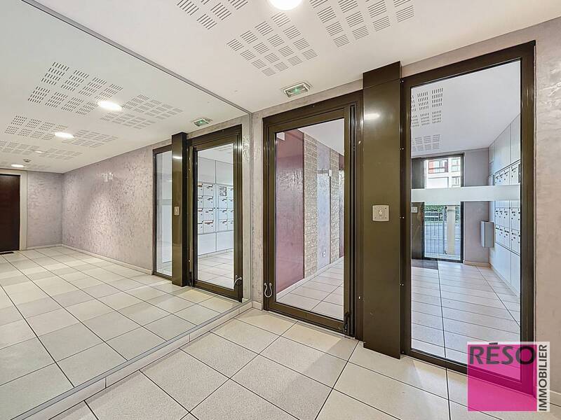 Vente appartement 2 pièces 49 m² à Ville-la-Grand 74100