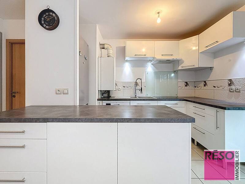 Vente appartement 2 pièces 49 m² à Ville-la-Grand 74100