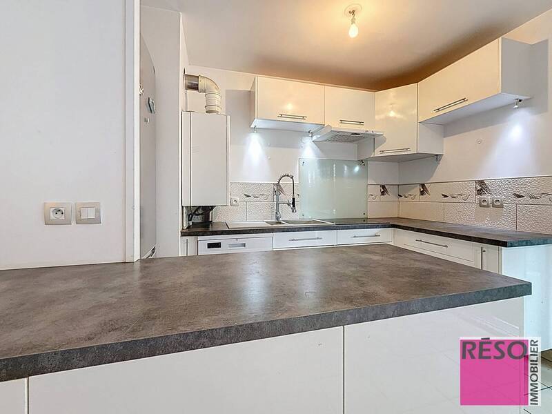 Vente appartement 2 pièces 49 m² à Ville-la-Grand 74100