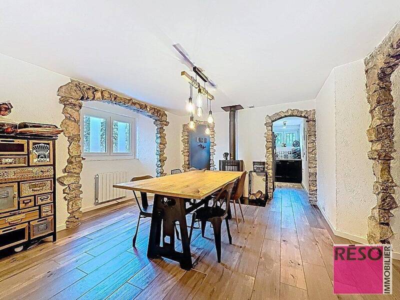 Vente maison 6 pièces 157 m² à Saint-Cergues 74140