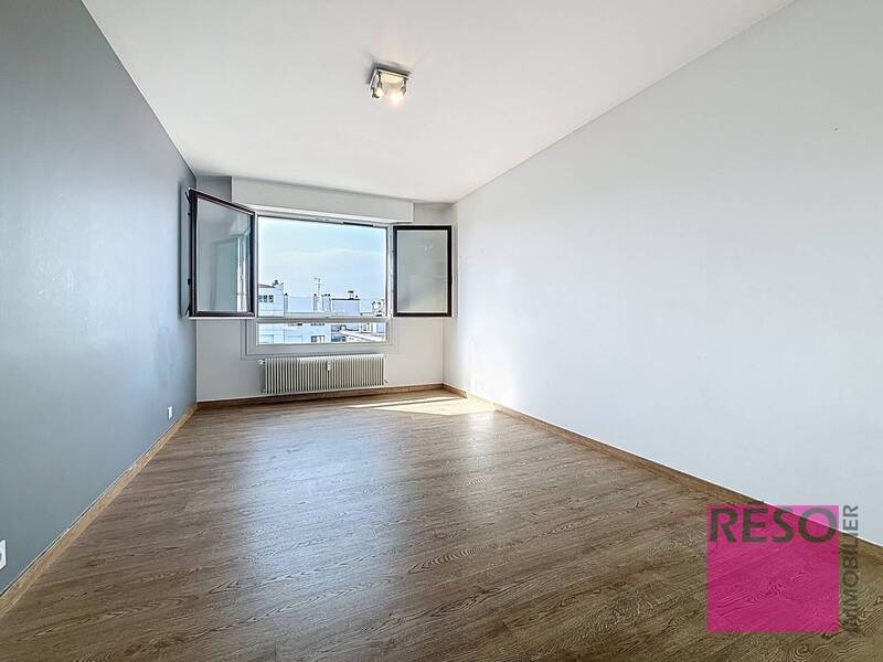 Location appartement 3 pièces 85 m² à Annemasse 74100 - 1 850 €