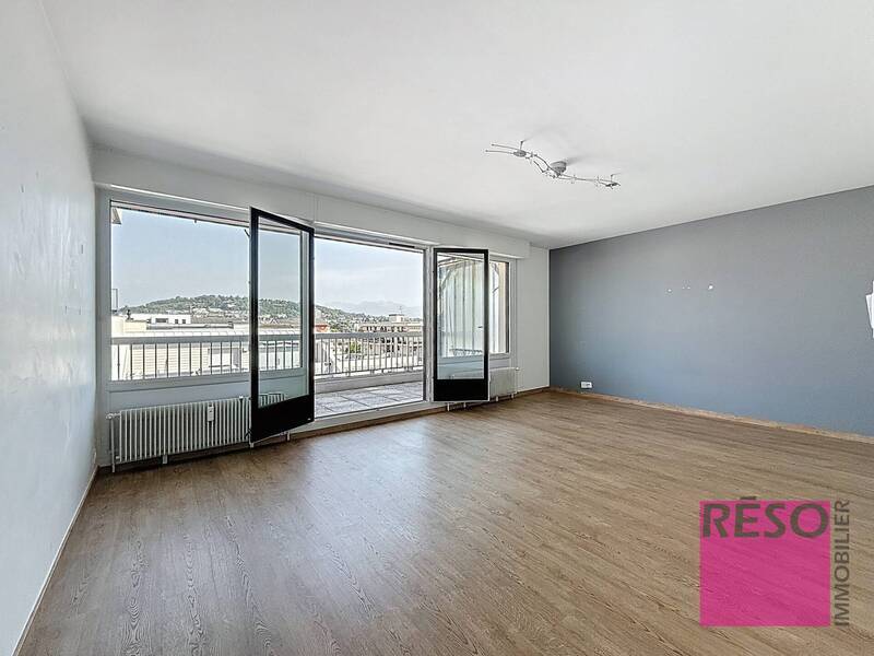 Location appartement 3 pièces 85 m² à Annemasse 74100 - 1 850 €