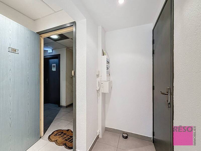 Location appartement 1 pièce 31 m² à Annemasse 74100 - 980 €