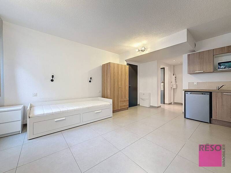 Location appartement 1 pièce 31 m² à Annemasse 74100 - 980 €
