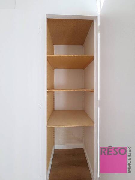 Rent apartment 2 rooms 50 m² in Annemasse 74100 - 1 300 €