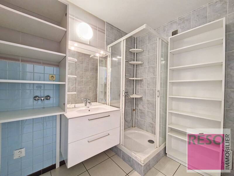 Location appartement 2 pièces 54 m² à Annemasse 74100 - 1 362 €