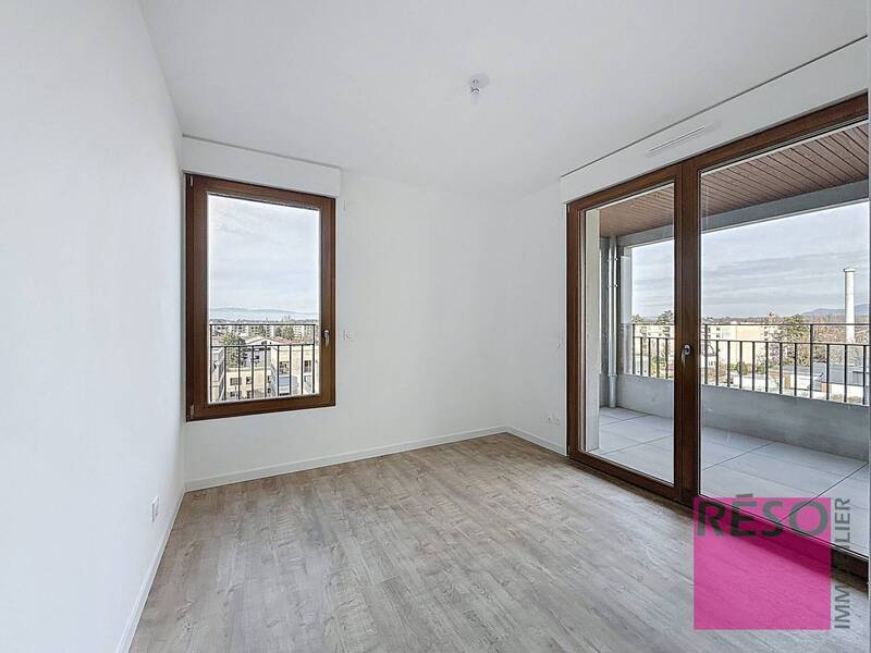 Location appartement 3 pièces 77 m² à Ambilly 74100 - 1 930 €