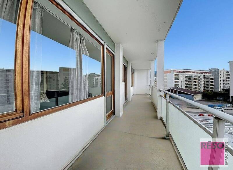 Buy apartment 2 rooms 50.63 m² in Annemasse 74100