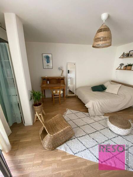 Location appartement 1 pièce 24 m² à Annemasse 74100 - 1 050 €
