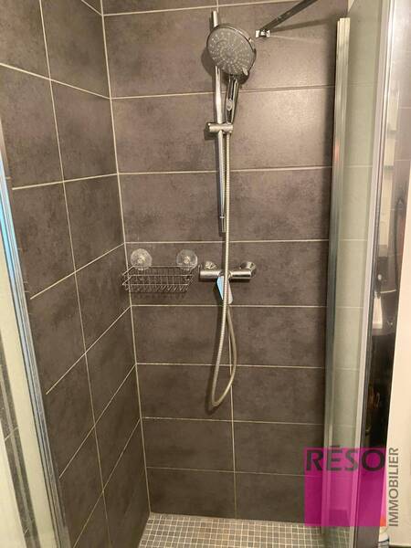 Location appartement 1 pièce 24 m² à Annemasse 74100 - 1 050 €