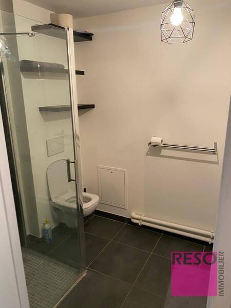 Location appartement 1 pièce 24 m² à Annemasse 74100 - 1 050 €