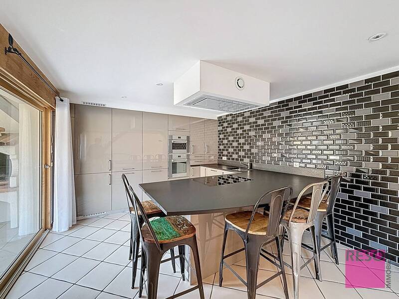 Vente appartement 7 pièces 186 m² à Archamps 74160