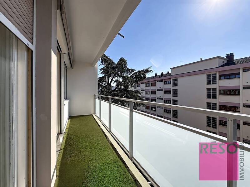 Location appartement 4 pièces 100 m² à Annemasse 74100 - 1 700 €