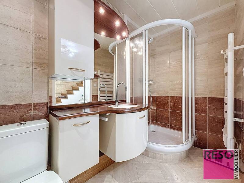 Vente maison 5 pièces 116.93 m² à Ville-la-Grand 74100