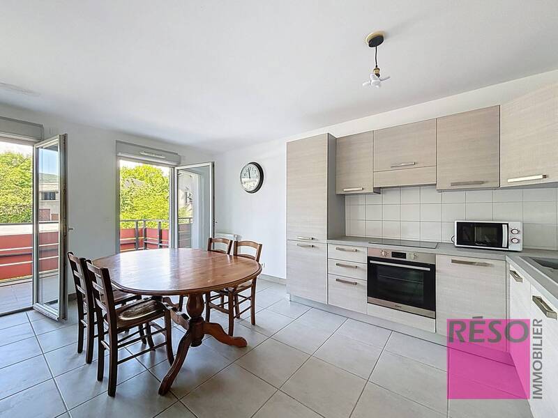 Rent apartment 3 rooms 70.46 m² in Valleiry 74520 - 1 500 €