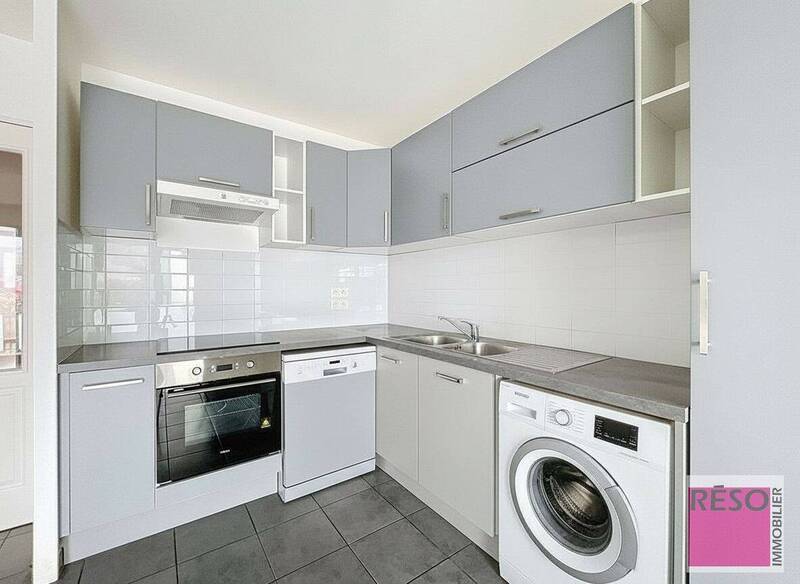 Buy apartment 3 rooms 70.33 m² in Étrembières 74100