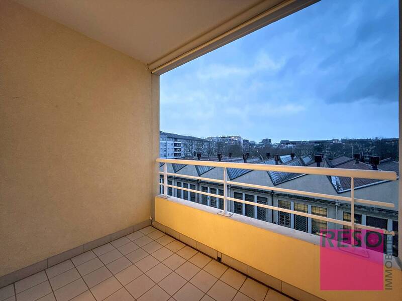 Location appartement 5 pièces 103 m² à Annemasse 74100 - 2 100 €