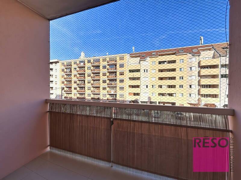 Location appartement 3 pièces 73 m² à Ambilly 74100 - 1 550 €