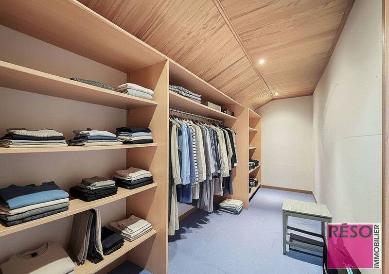 Buy house 4 rooms 150 m² in Pers-Jussy 74930