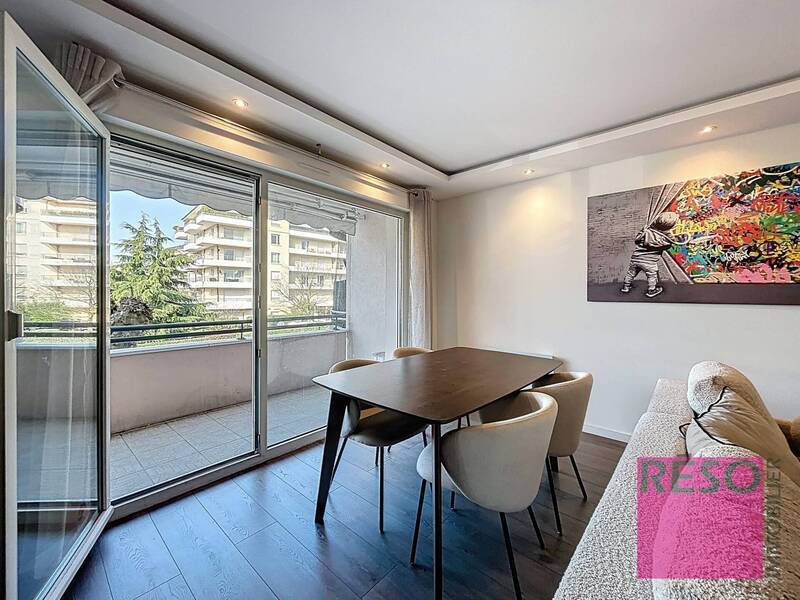 Location appartement 3 pièces 69 m² à Ambilly 74100 - 1 900 €