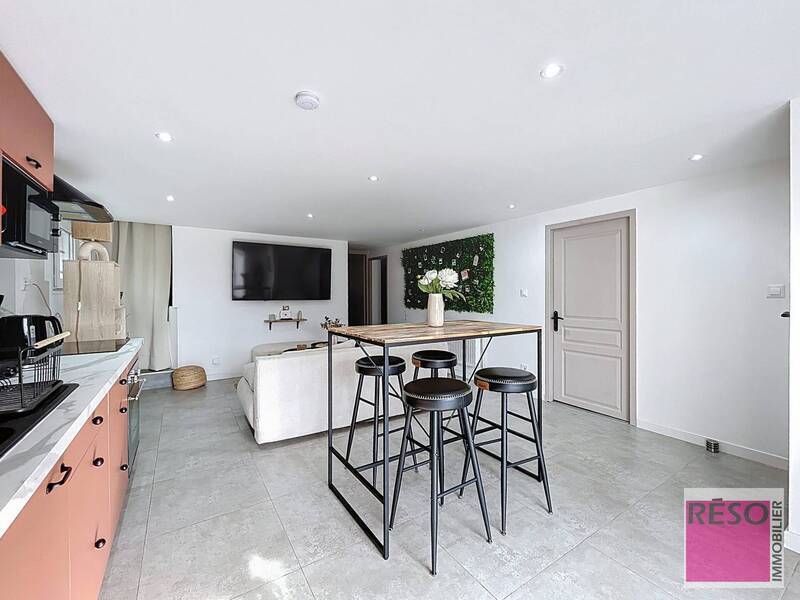 Vente maison 10 pièces 194.73 m² à Cranves-Sales 74380