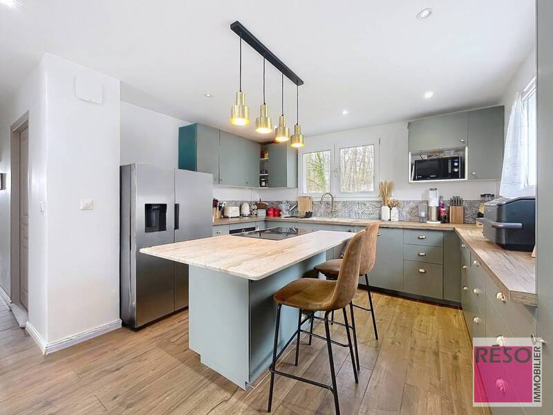 Vente maison 10 pièces 194.73 m² à Cranves-Sales 74380