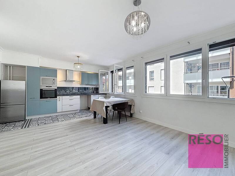 Location appartement 2 pièces 51 m² à Annemasse 74100 - 1 300 €