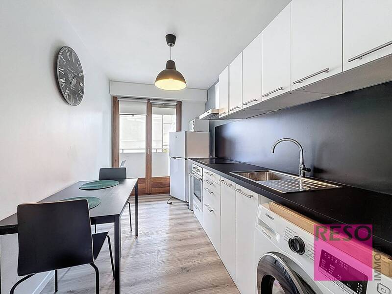 Location appartement 1 pièce 32 m² à Annemasse 74100 - 1 000 €