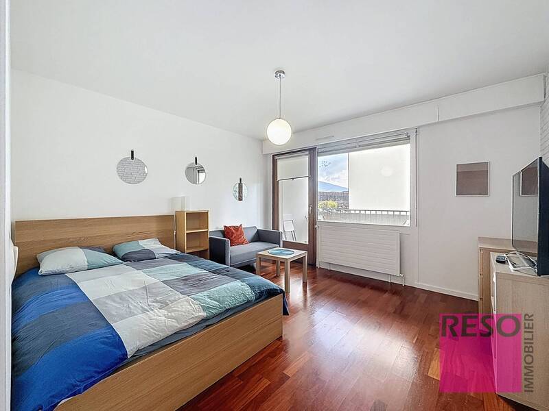 Location appartement 1 pièce 32 m² à Annemasse 74100 - 1 000 €