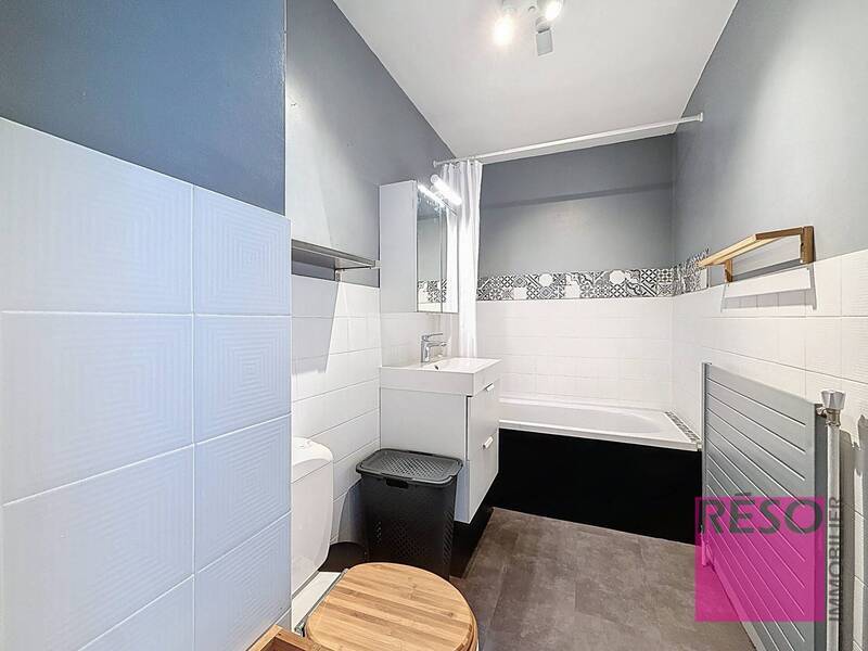 Location appartement 1 pièce 32 m² à Annemasse 74100 - 1 000 €