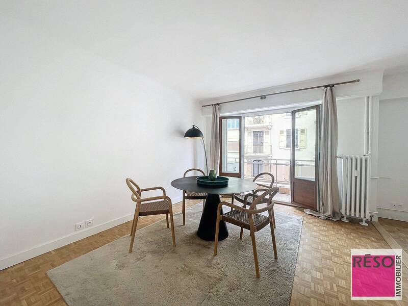 Location appartement 3 pièces 84 m² à Annemasse 74100 - 1 569 €